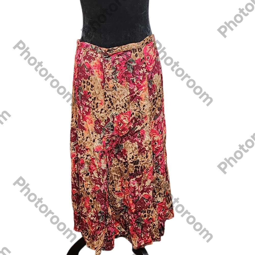 White Stag Floral Maxi Skirt in Reds and Tans